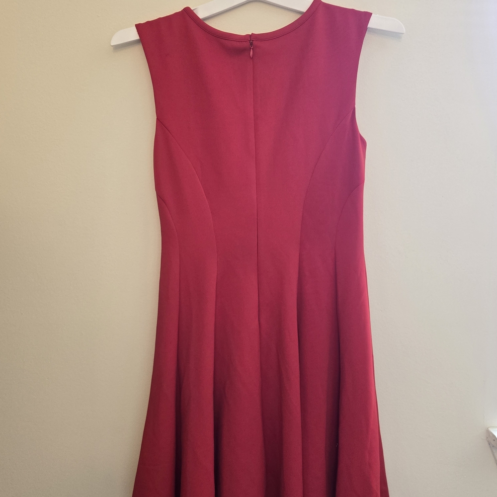Betsey Johnson Crimson Sleeveless Cutout Midi Dress - Picture 2 of 6